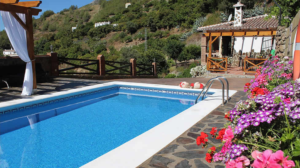 Pool area