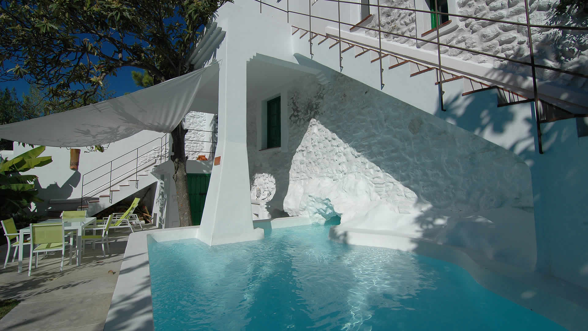Pool area