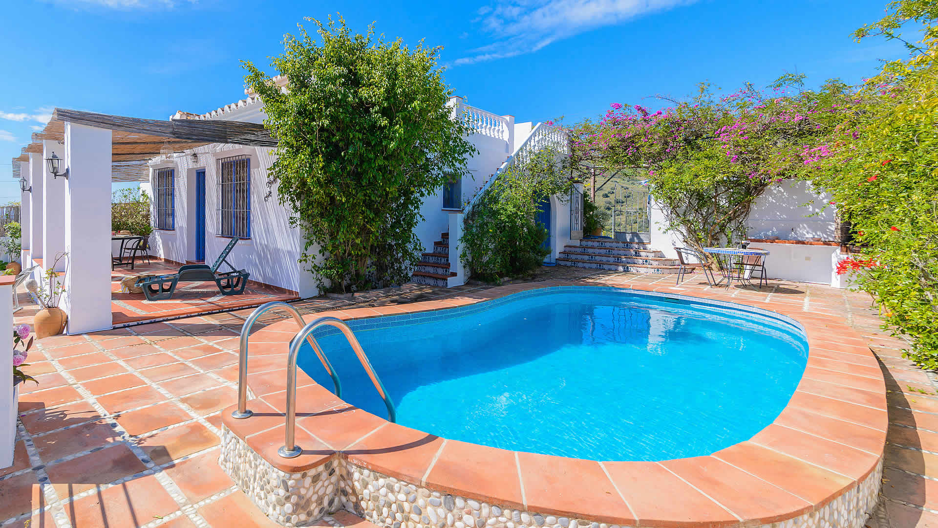 Pool area