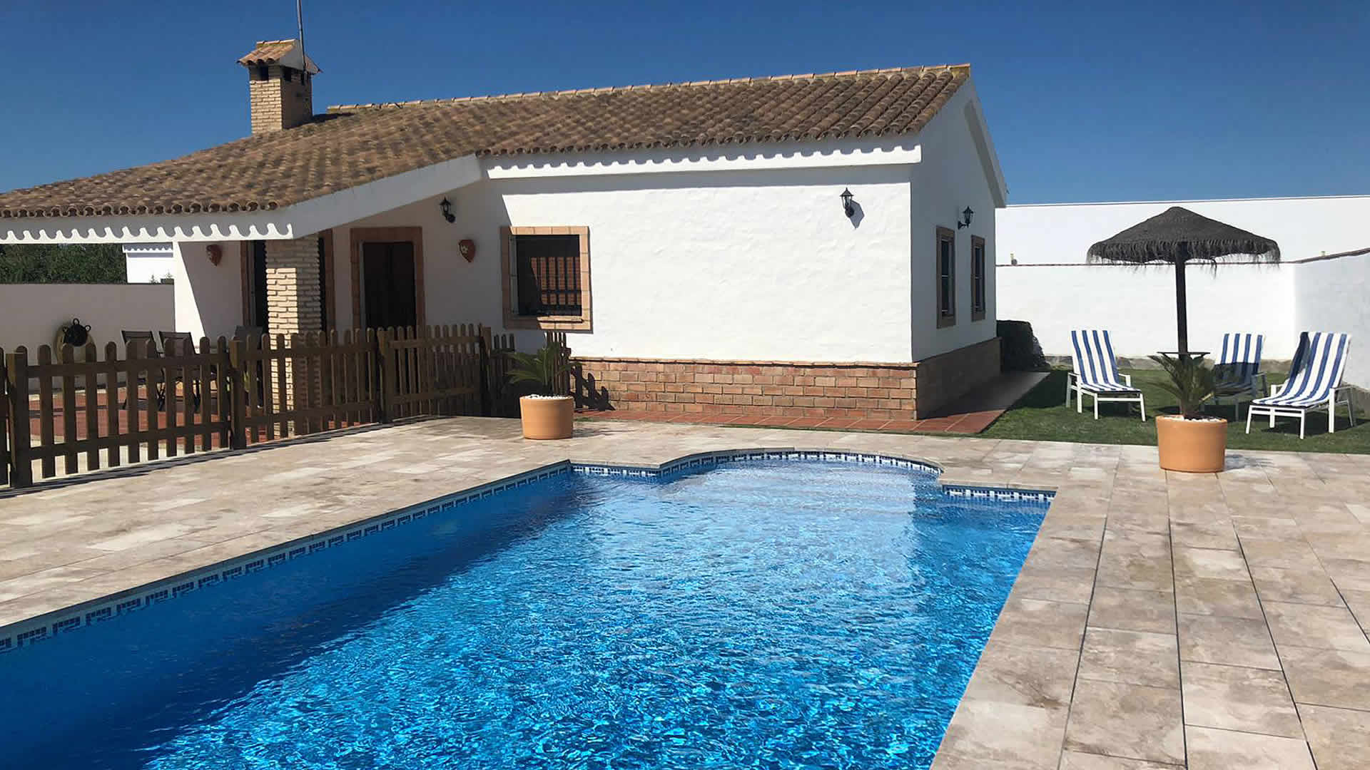 Pool area