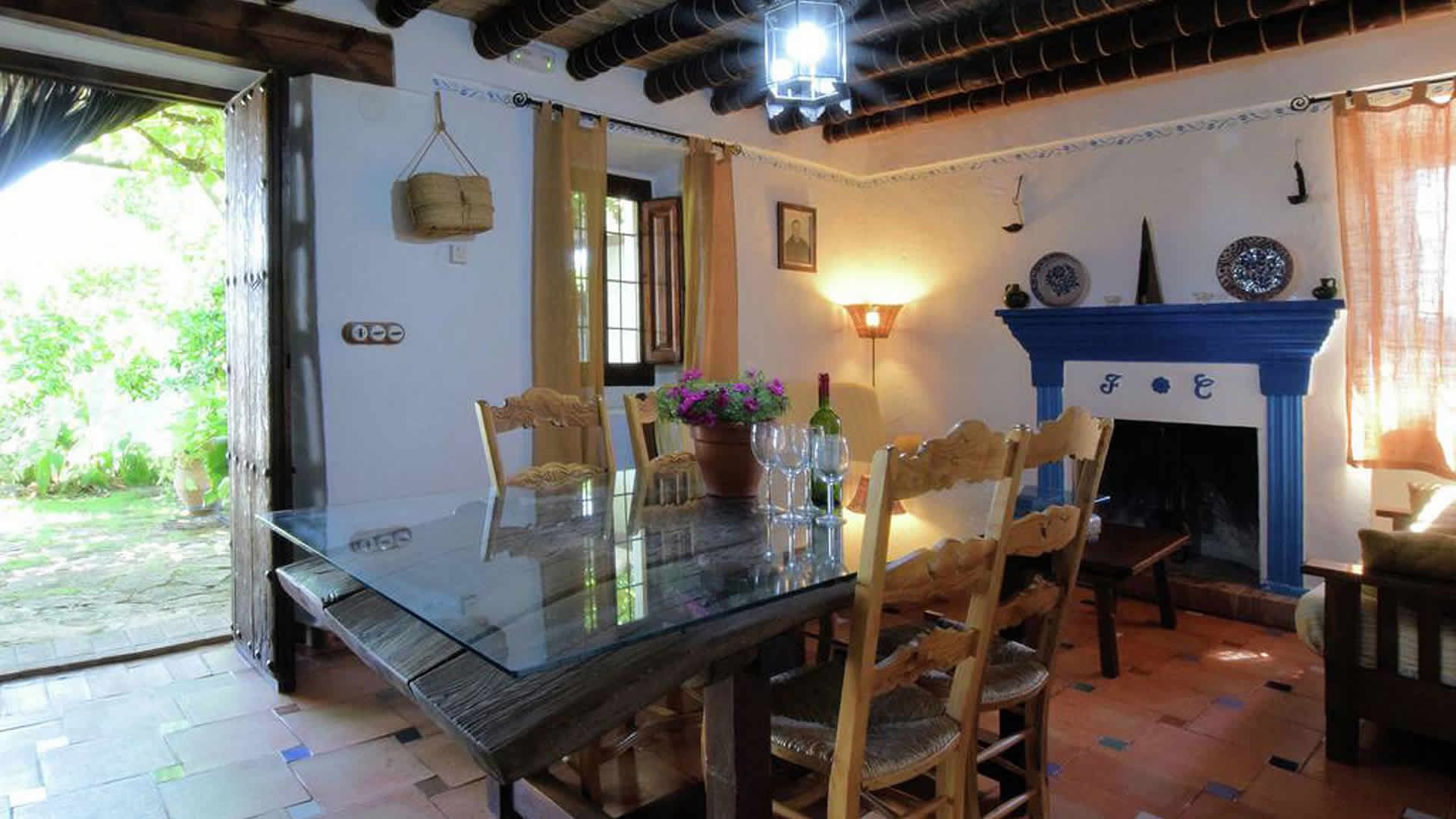 Living/dining room